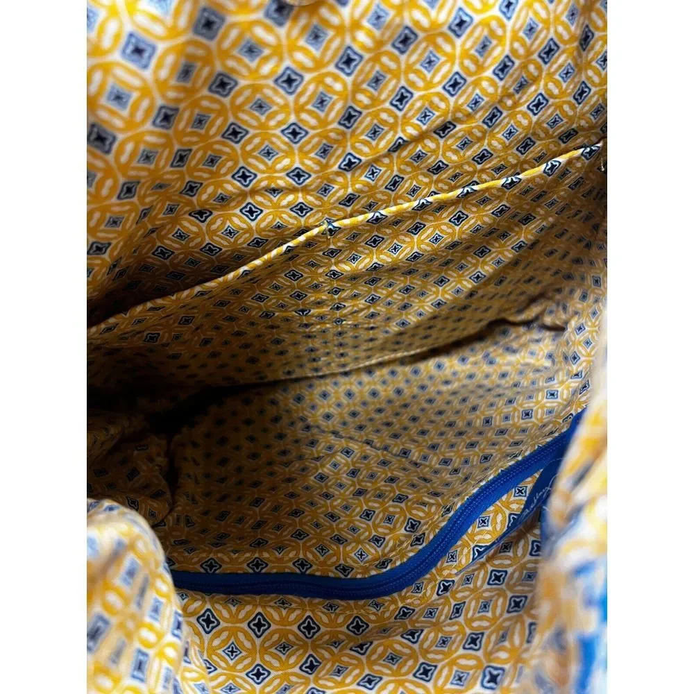 VERA BRADLEY Tote Bag Riviera Blue‎ Yellow Flower Pockets Quilted Snap Closure